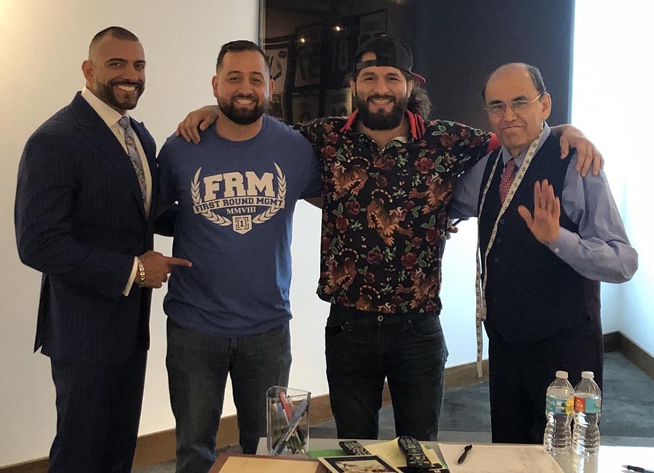 Kamaru Usman lí giải vì sao mối “tư thù” với Jorge Masvidal trở nên nghiêm trọng